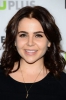 photo Mae Whitman (voice)