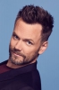 photo Joel McHale (voice)